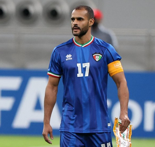 بدر المطوع عميد لاعبي العالم بـ 196 مباراة دولية